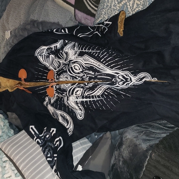 Dragon Jacket - Picture 4 of 5